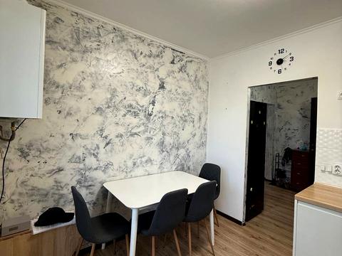 квартира за адресою 24 Серпня вул., 9