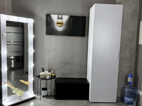 комерційна за адресою Свободи просп., 35