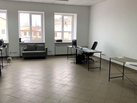 комерційна за адресою Промислова вул., 21