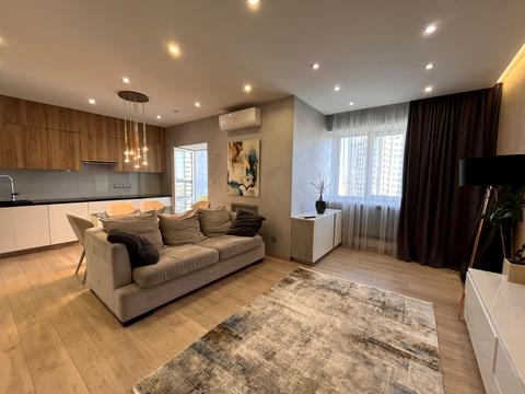 квартира за адресою Патріарха Мстислава Скрипника вул., 48-А