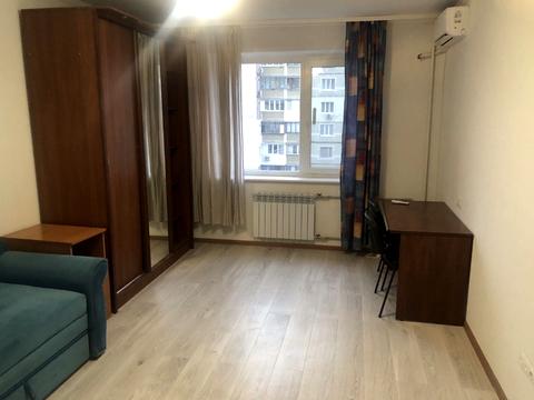 квартира за адресою Анни Ахматової вул., 15