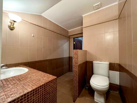 коммерческая по адресу Андреевский спуск, 11