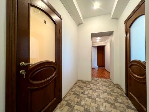 коммерческая по адресу Андреевский спуск, 11