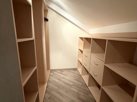 квартира за адресою Регенераторна вул., 4 к1