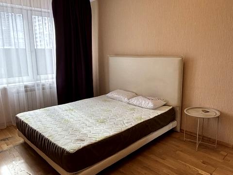 квартира за адресою Петра Григоренка просп., 16