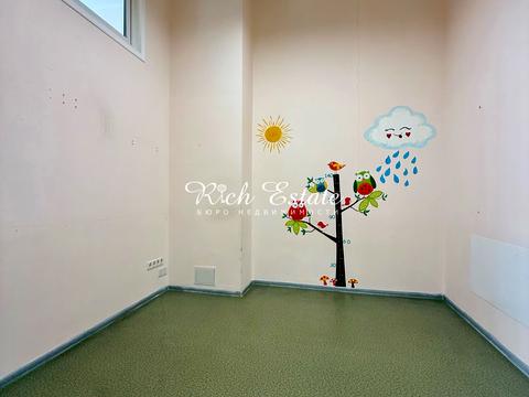 комерційна за адресою Авіаконструктора Ігоря Сікорського вул. (Танкова), 1