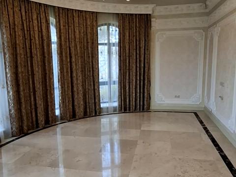 будинок за адресою с. Угринів, Калуське шосе