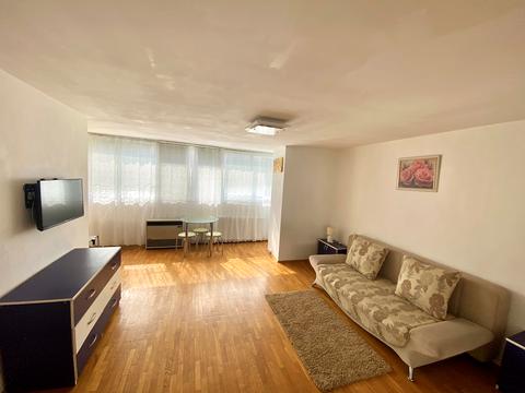 квартира за адресою Райдужна вул., 2