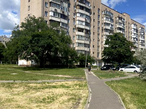 квартира за адресою Райдужна вул., 2