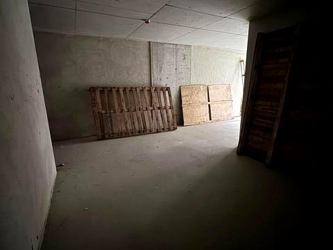 комерційна за адресою Будинок