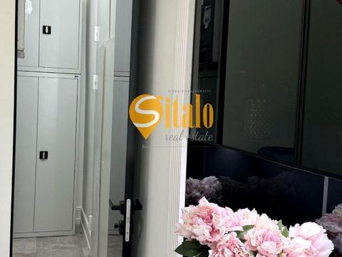 комерційна за адресою Велика Васильківська вул. (Червоноармійська), 89