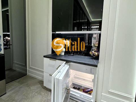 комерційна за адресою Велика Васильківська вул. (Червоноармійська), 89