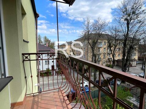 квартира за адресою Академіка Степана Рудницького вул., 39