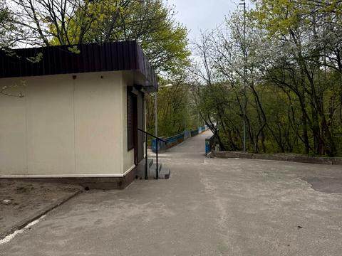 комерційна за адресою Пасічна вул., 90