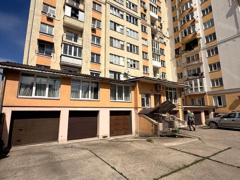 квартира за адресою Незалежності вул., 162