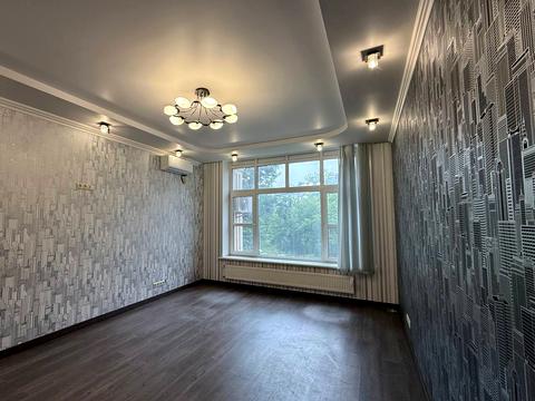 комерційна за адресою Парково-Сирецька вул. (Тимофія Шамрила), 4-В