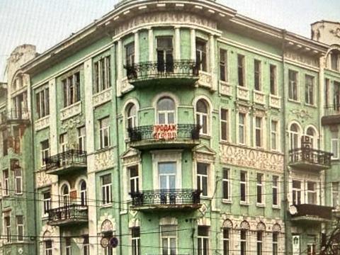 комерційна за адресою Володимирська вул., 11