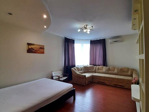 квартира за адресою Бориса Гмирі вул., 6