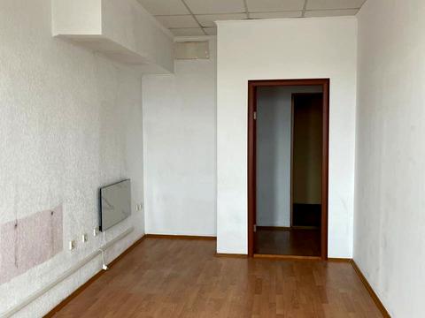 коммерческая по адресу Гайдамацкая ул. (Марфи Струтинської), 21