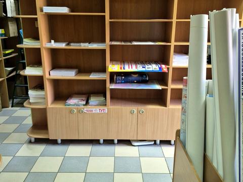 комерційна за адресою Свято-Миколаївська вул. (Леніна), 28