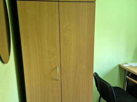 комерційна за адресою Свято-Миколаївська вул. (Леніна), 28