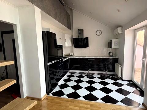 квартира за адресою Регенераторна вул., 4 к3