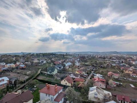 квартира за адресою Зелена вул., 1