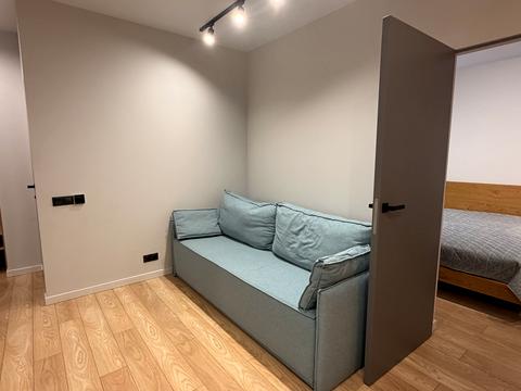 квартира за адресою Салютна вул., 2к6