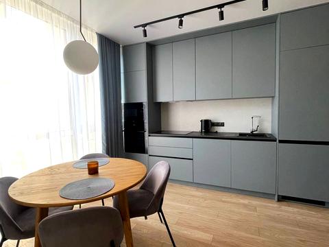 квартира за адресою Салютна вул., 2к6