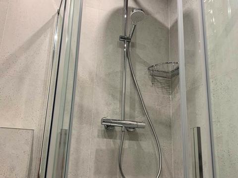 квартира за адресою Салютна вул., 2к6