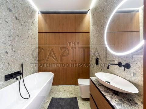 будинок за адресою Молодіжна, 1