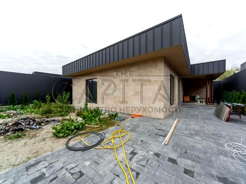 будинок за адресою Молодіжна, 1