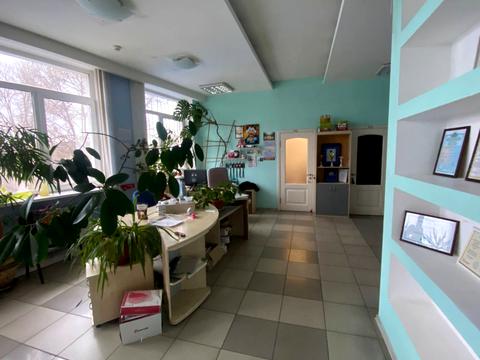 комерційна за адресою Канатна вул., 128