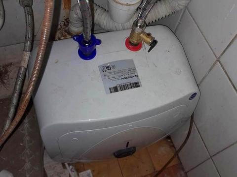 квартира по адресу Строителей ул., 17