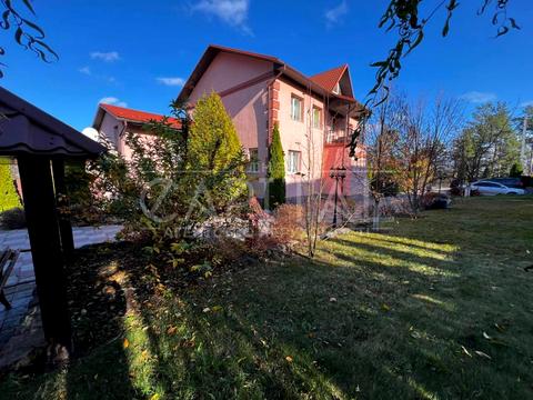 будинок за адресою с. Віта-поштова, Звенигородська вул., 10