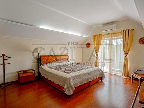 будинок за адресою Велика Набережна, 10