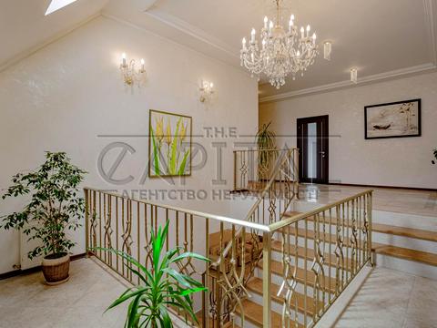 будинок за адресою Велика Набережна, 10