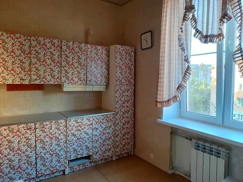 квартира за адресою Соборності вул. (Жовтнева), 44