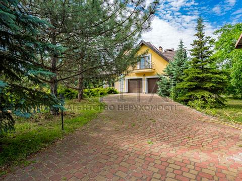 будинок за адресою Велика Набережна, 10