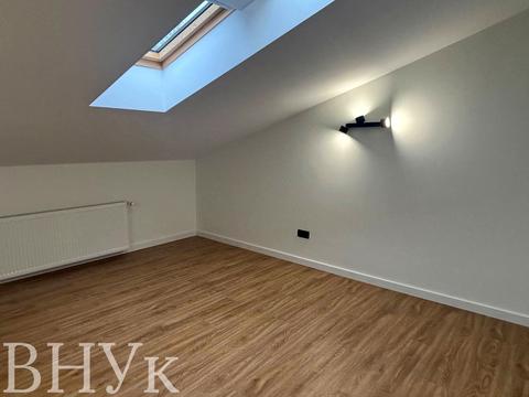 квартира за адресою міжнародна