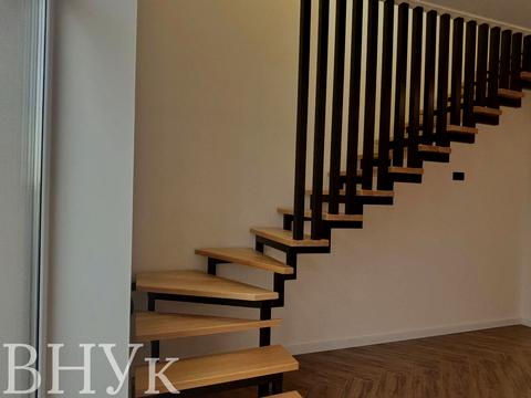 квартира за адресою міжнародна