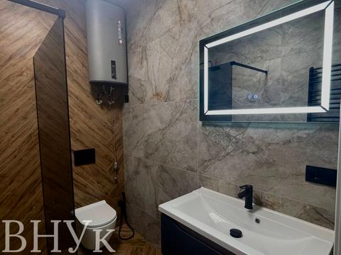 квартира за адресою міжнародна