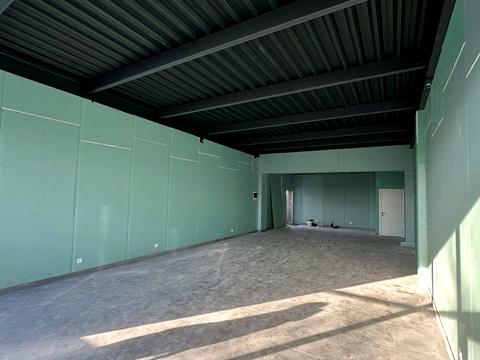 комерційна за адресою Передова вул., 264