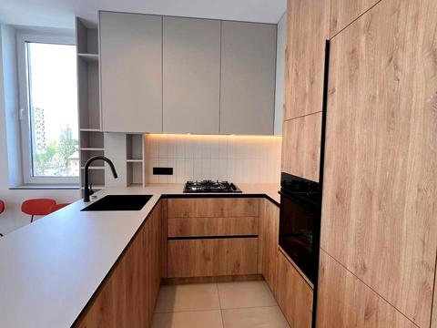 квартира за адресою Володимира Навроцького вул., 35