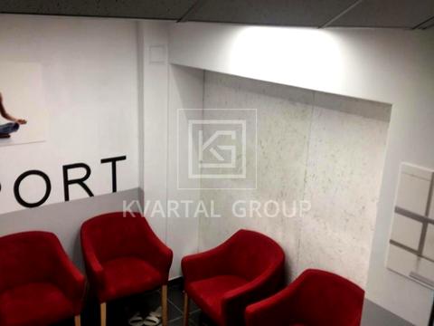 комерційна за адресою Героїв Небесної Сотні просп., 20 