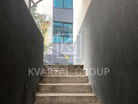 комерційна за адресою Героїв Небесної Сотні просп., 20 