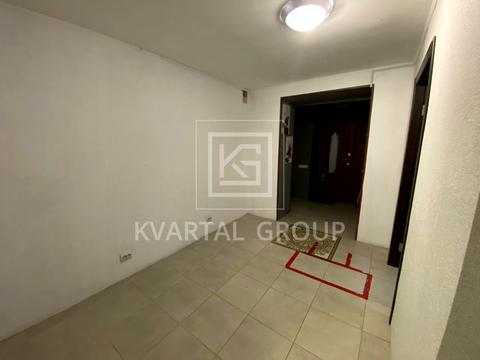 комерційна за адресою Джерельна вул., 14