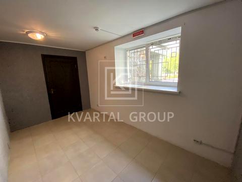 комерційна за адресою Джерельна вул., 14