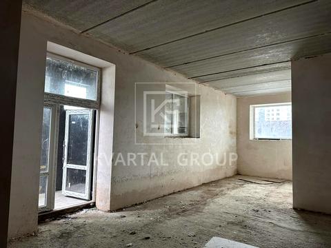 комерційна за адресою Івана Кожедуба вул., 8-А