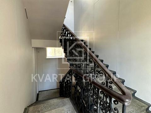 комерційна за адресою Січових Стрільців вул. (Артема), 13